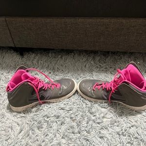 Like new Nike basketball shoes